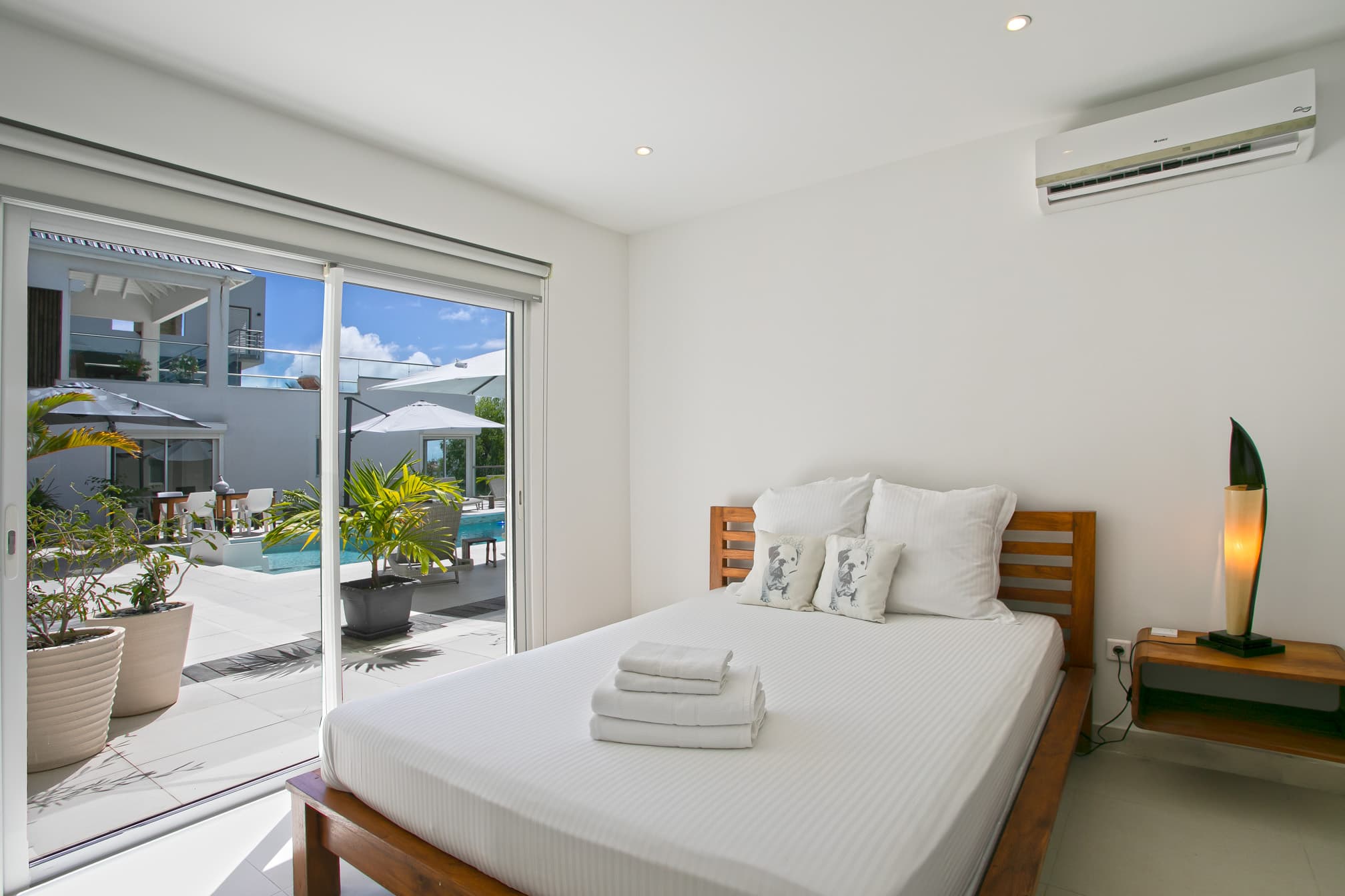 Sunset second bedroom - beach apartment Indigo Bay